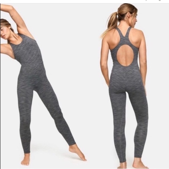 Outdoor voices athletic jumpsuit Freeform unitard gray open back shelf bra med - Picture 1 of 10